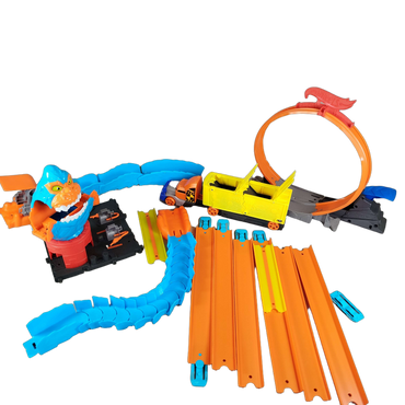 Hot Wheels Bundle Toxic Gorilla Rennbahn