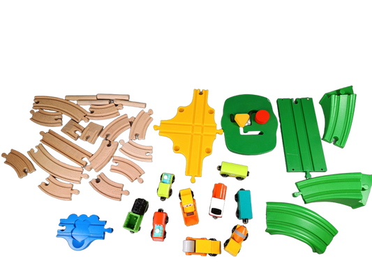 Bundle Holzeisenbahn großes Set Züge & Schienen