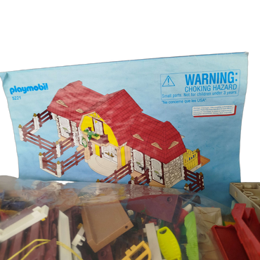 Playmobil 5221 Große Farm Bauernhof mit Tieren
