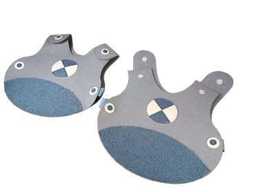 Bundle Ritter & Pirat Set Kostüme, Ritterhelm, Schild, Piratenhut