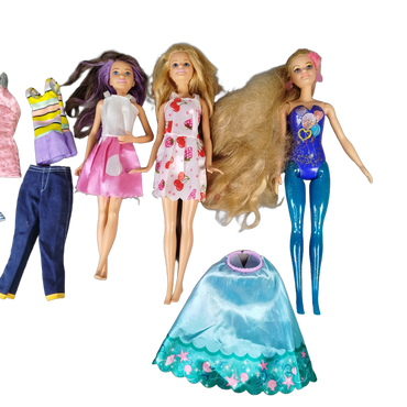 Mattel Bundle Modepuppen Glitzerbeine & Erdbeer-Kleid Set von 3