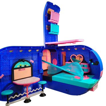 MGA Entertainment 4-in-1 Glamper Fashion Camper Puppen Wohnmobil Set