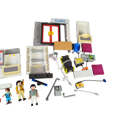 Playmobil Krankenhaus & Krankenwagen Spielset mit Figuren & Zubehör