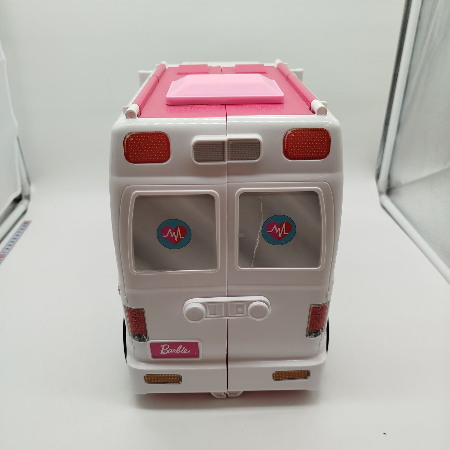 Mattel Barbie Krankenwagen und Klinik – ohne OVP und Zubehör
