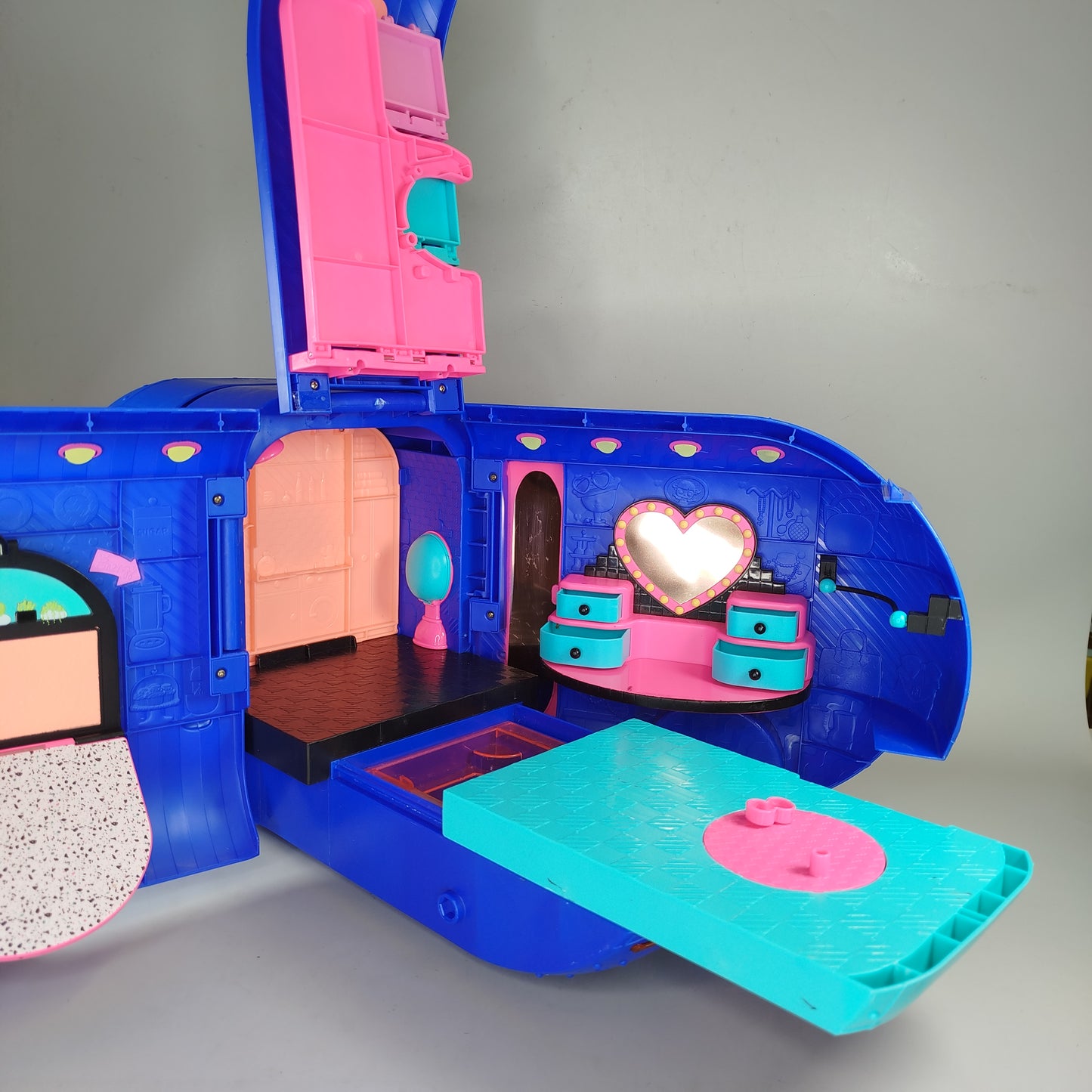 MGA Entertainment L.O.L. Surprise! OMG Puppen & Zubehör Set