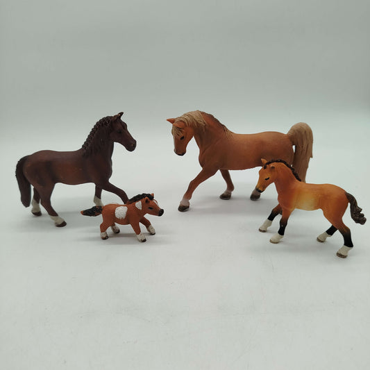 Schleich Bundle Pferde Set von 4 Stuten & Fohlen