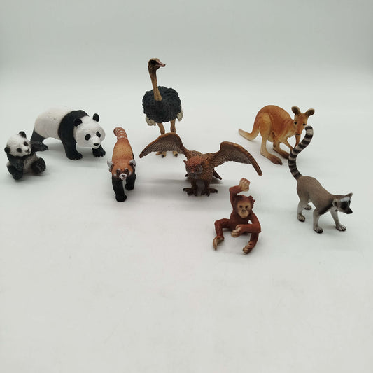 Bundle Tiere Set von 8 Panda & Känguru Figuren
