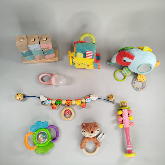 Baby-Spielzeugset – Motorik & Sensorik Konvolut