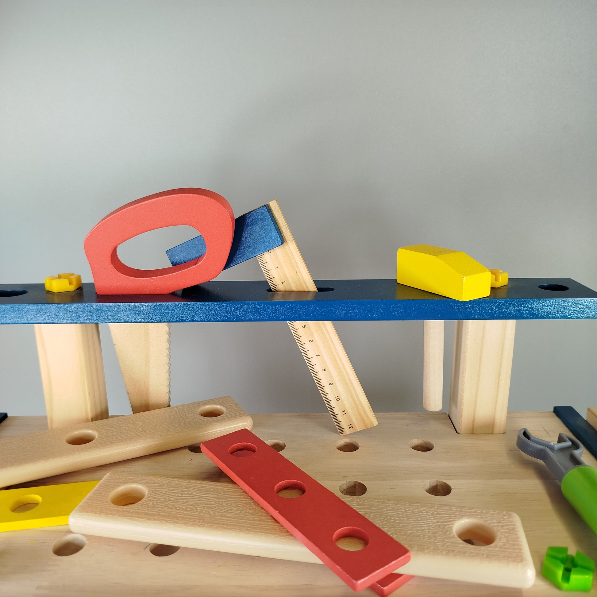 Lernspiel-Set: Werkbank und Anziehbär Puzzle