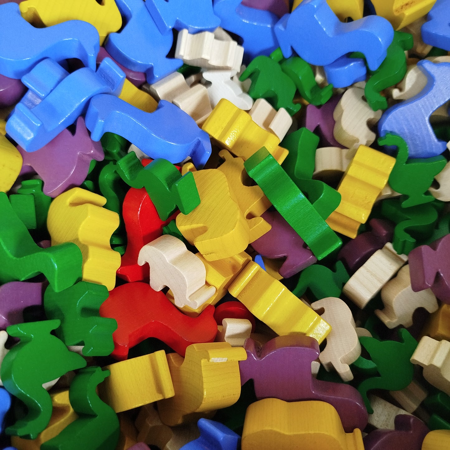 Konvolut Holztiere & Zahlen ca. 3,5 kg