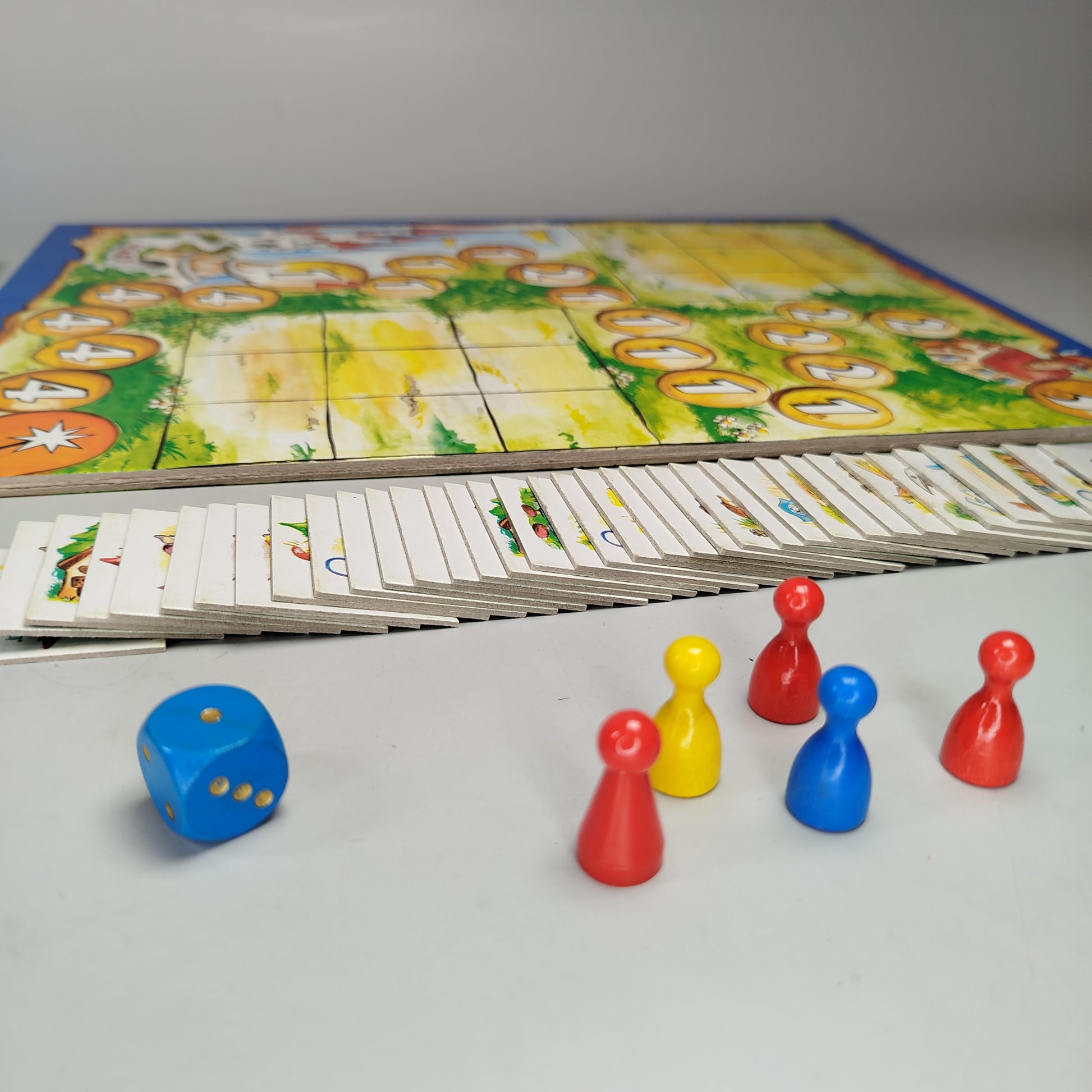 Unbekann Märchenland Brettspiel