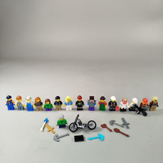 LEGO Bundle Minecraft 17x Minifiguren & Zubehör