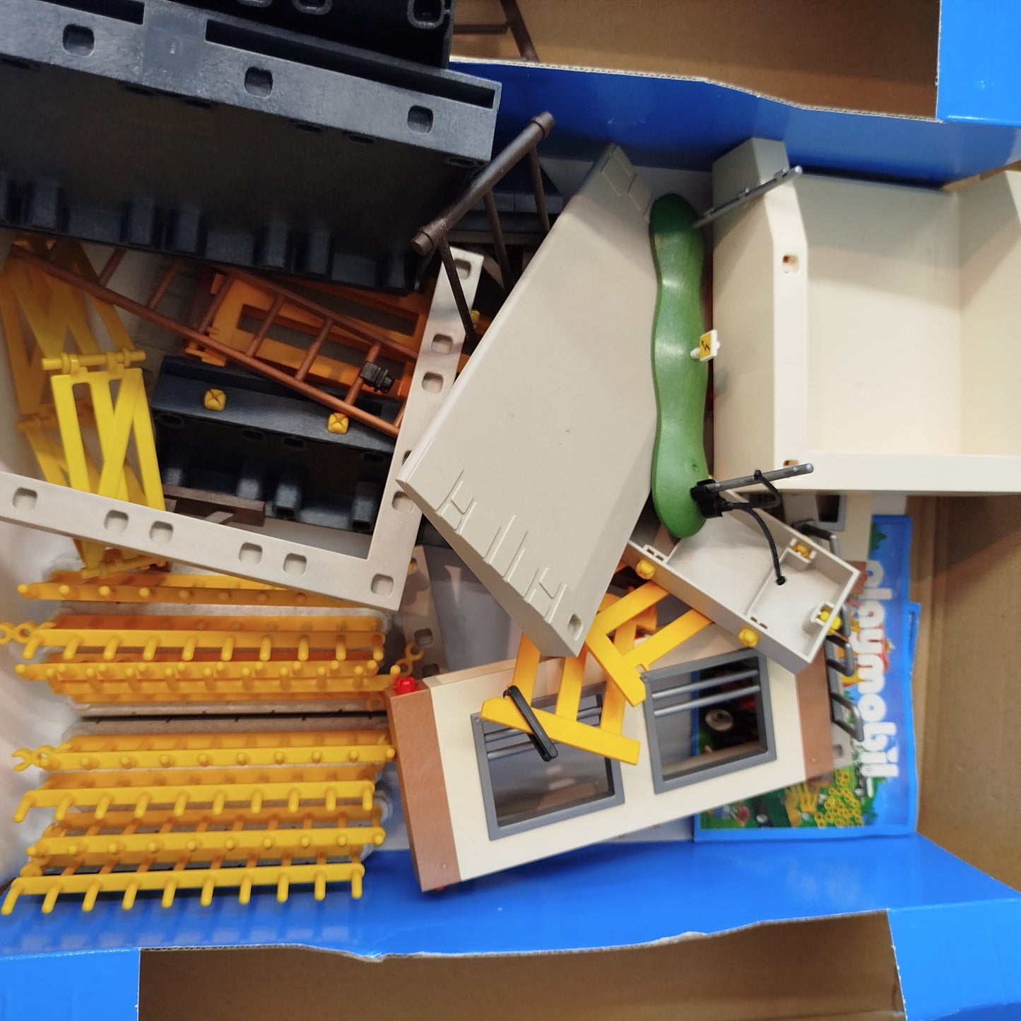Playmobil Bauernhof Set 4490 – Tiere, Traktor & Zubehör