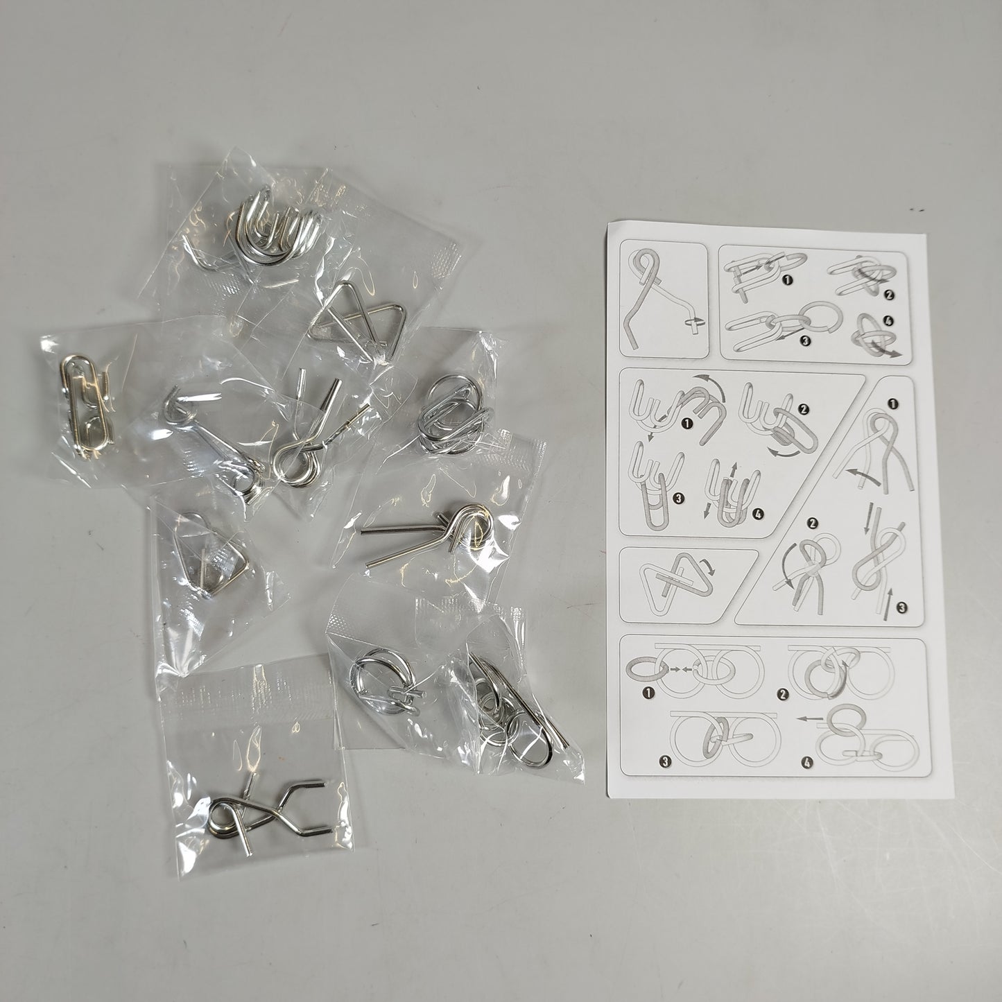 Verschiedene Marken Spielzeug Konvolut - Kartenspiele und Puzzle - 6 Sets