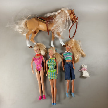 Mattel Bundle Barbie 3x Skipper Modepuppen Pferd Hund Zubehör