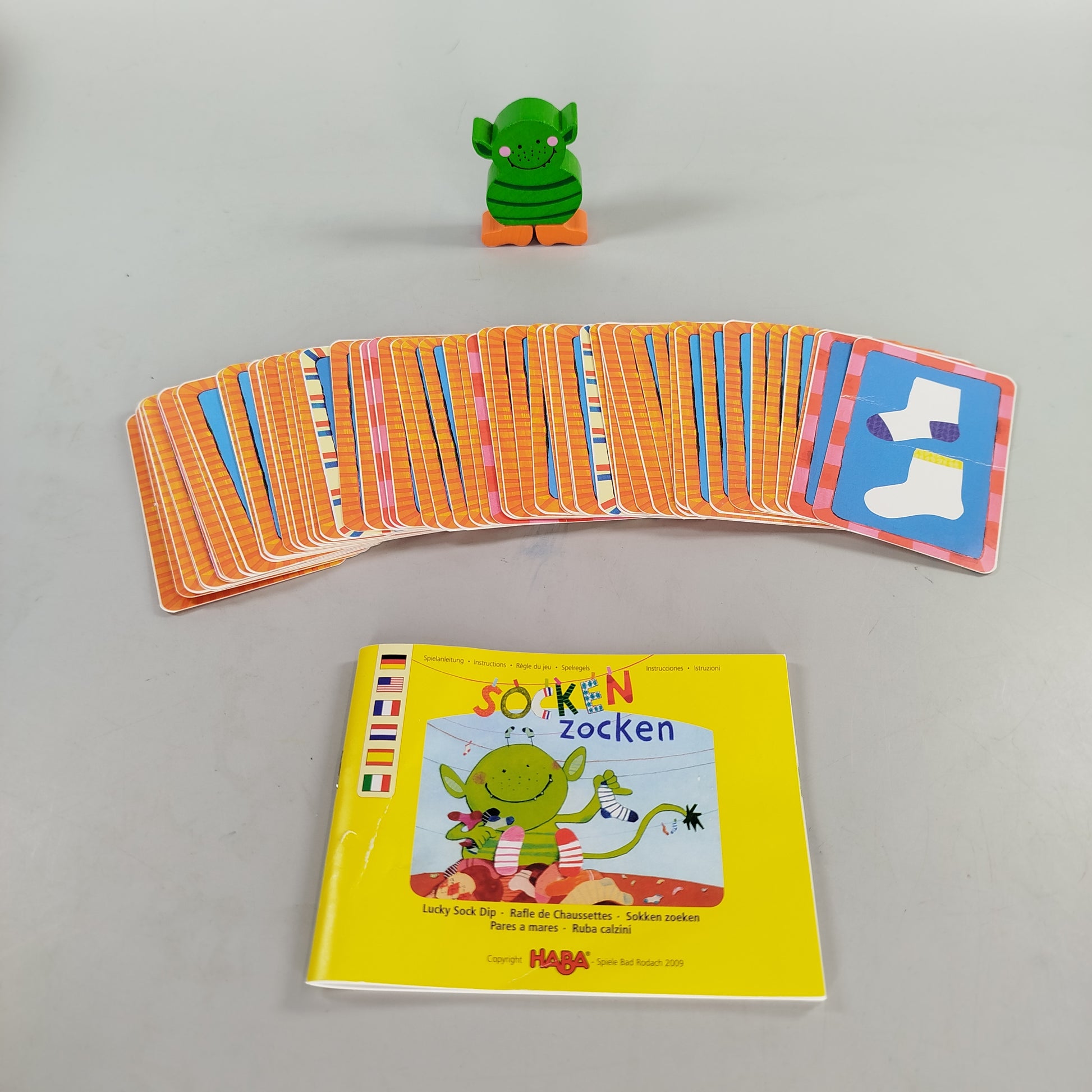 HABA, Ravensburger, Schmidt Spiele Brettspiel-Bundle: Socks'n'Zocken & Unsere Welt & Geistertreppe