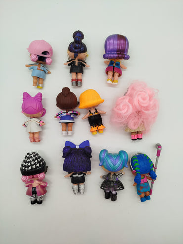 11 L.O.L. Surprise Puppen mit Accessoires