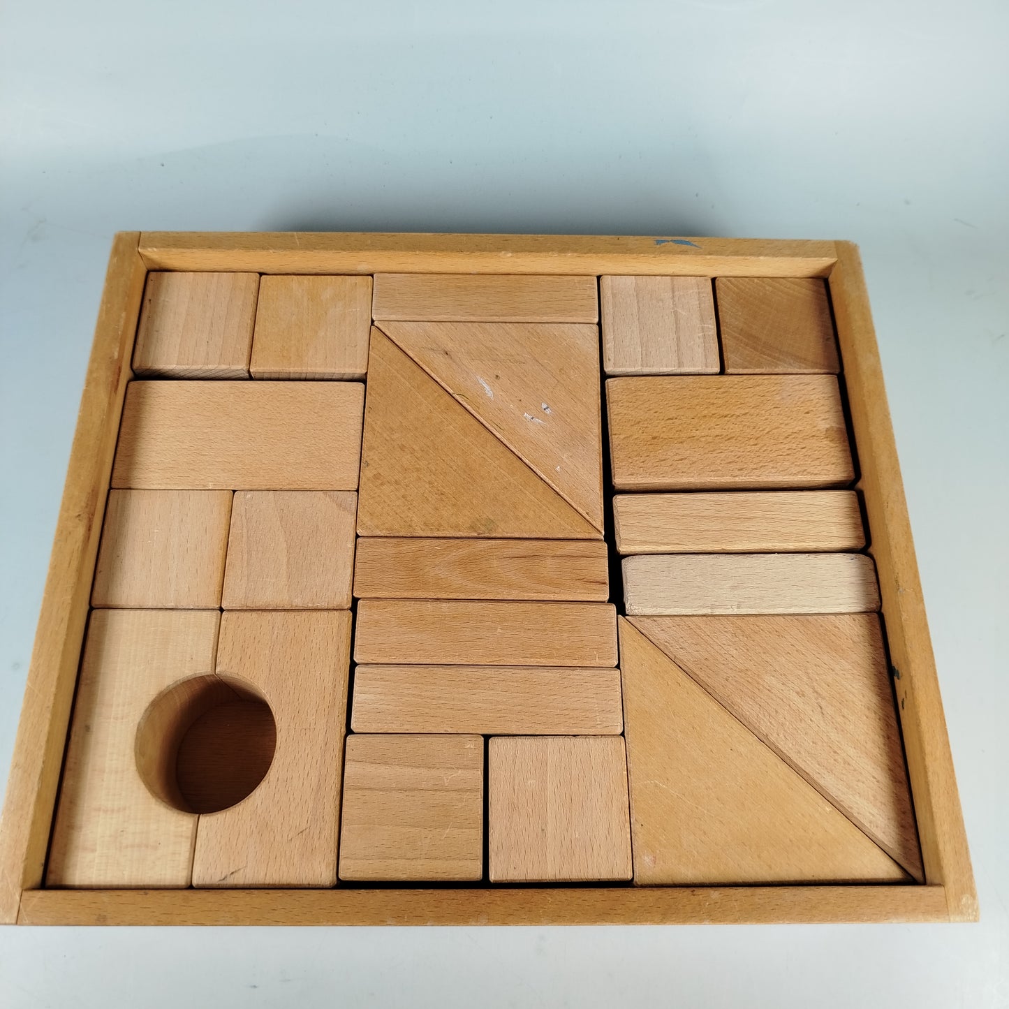 Holz-Baustein-Set in Aufbewahrungsbox