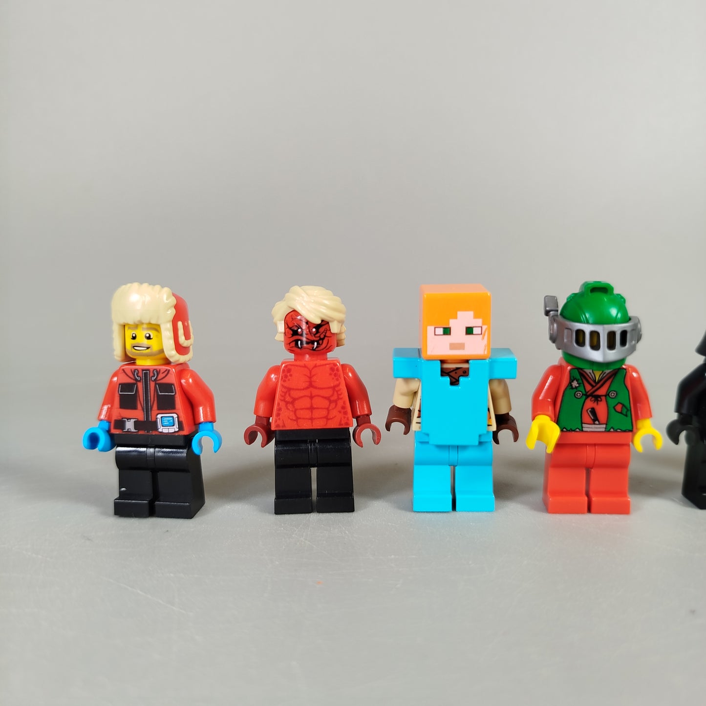 LEGO Minifiguren Set von 8 - Wie neu