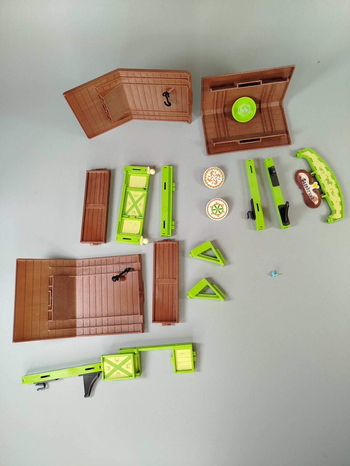 PLAYMOBIL Bundle aus DreamWorks Spirit (70118) und Unbekannt