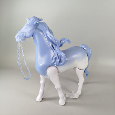 Hasbro Pferdefigur – Fantasie Design mit beweglichen Beinen