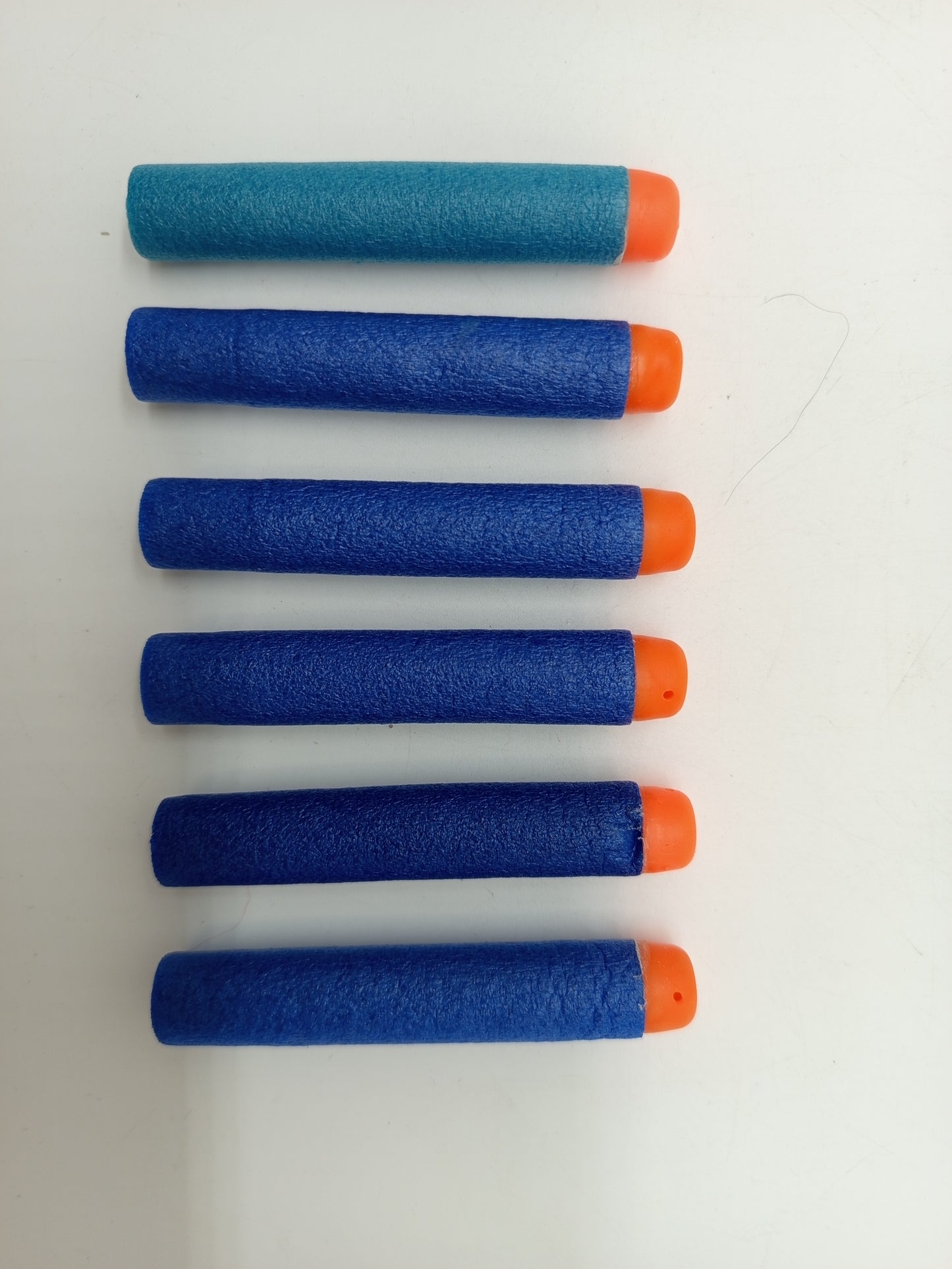 NERF N-Strike Elite Disruptor – blau-graue Blaster mit Darts