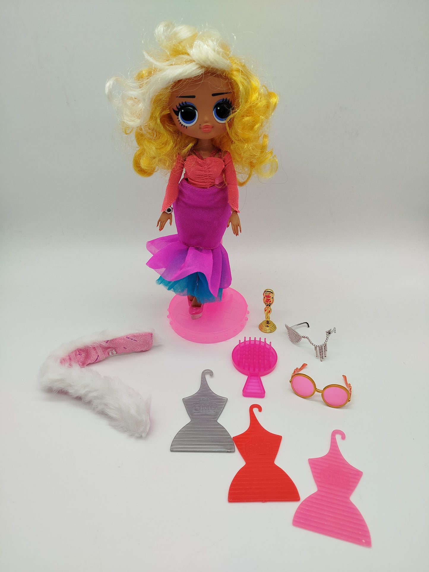 4 L.O.L. Modepuppen mit Accessoires