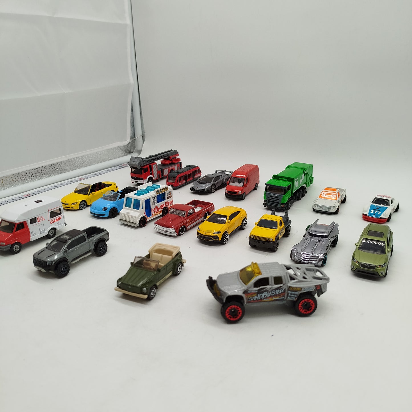 Hot Wheels Bundle 19x Autos & Trucks