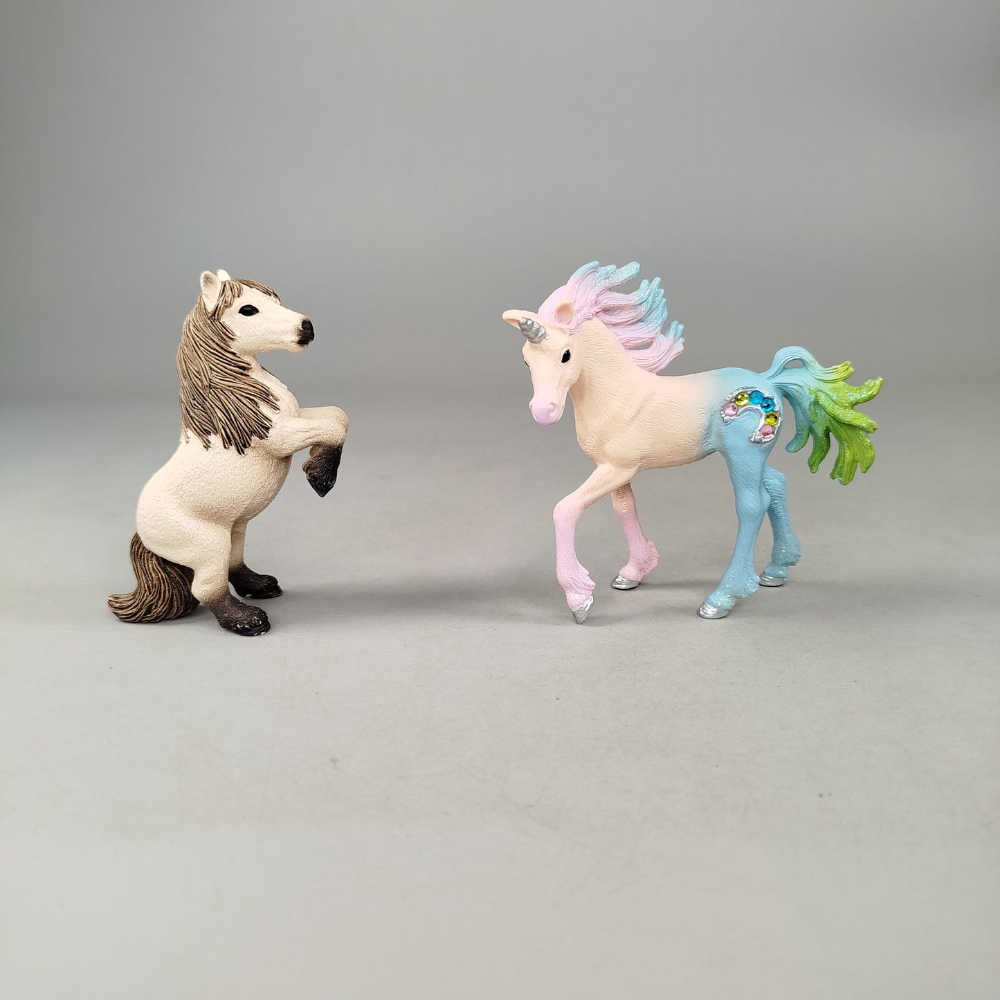 Bundle Schleich Set von 8 Pferde & Reiter Figuren, gebraucht, ab 6 Jahre