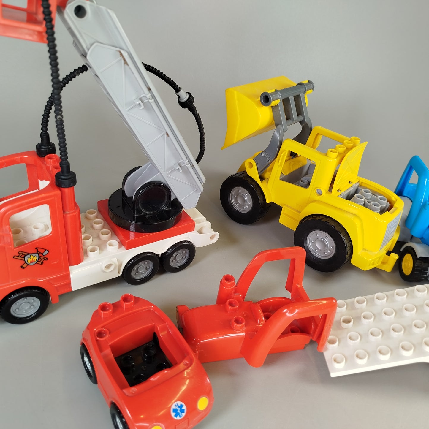 LEGO DUPLO Fahrzeug-Set, Feuerwehr, Frontlader, Traktor, gut