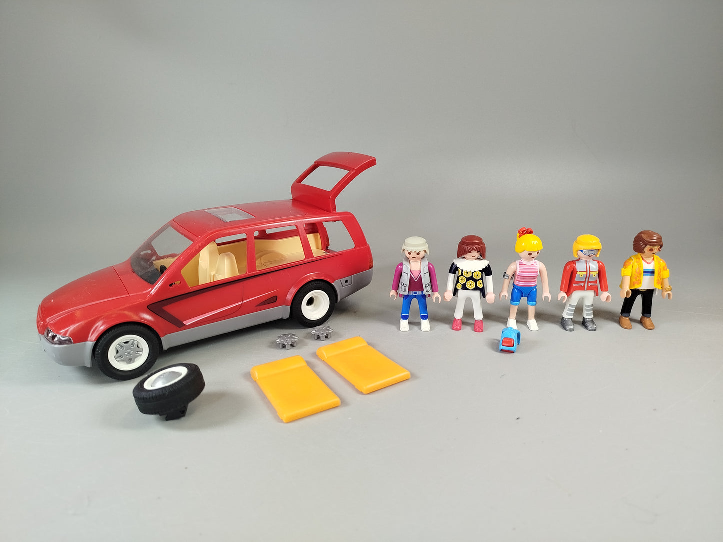 Playmobil Konvolut ca. 1,9 kg – Schwimmbad, Figuren, Zubehör