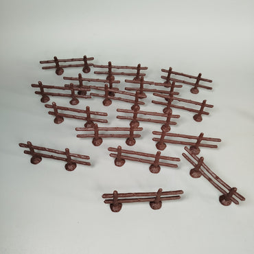 DDR Tierfiguren Set von 10 Bauernhoftieren mit Zaunelementen