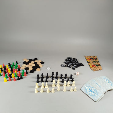 Schmidt Spiele Familien-Spielmagazin Brettspiel-Set, guter Zustand