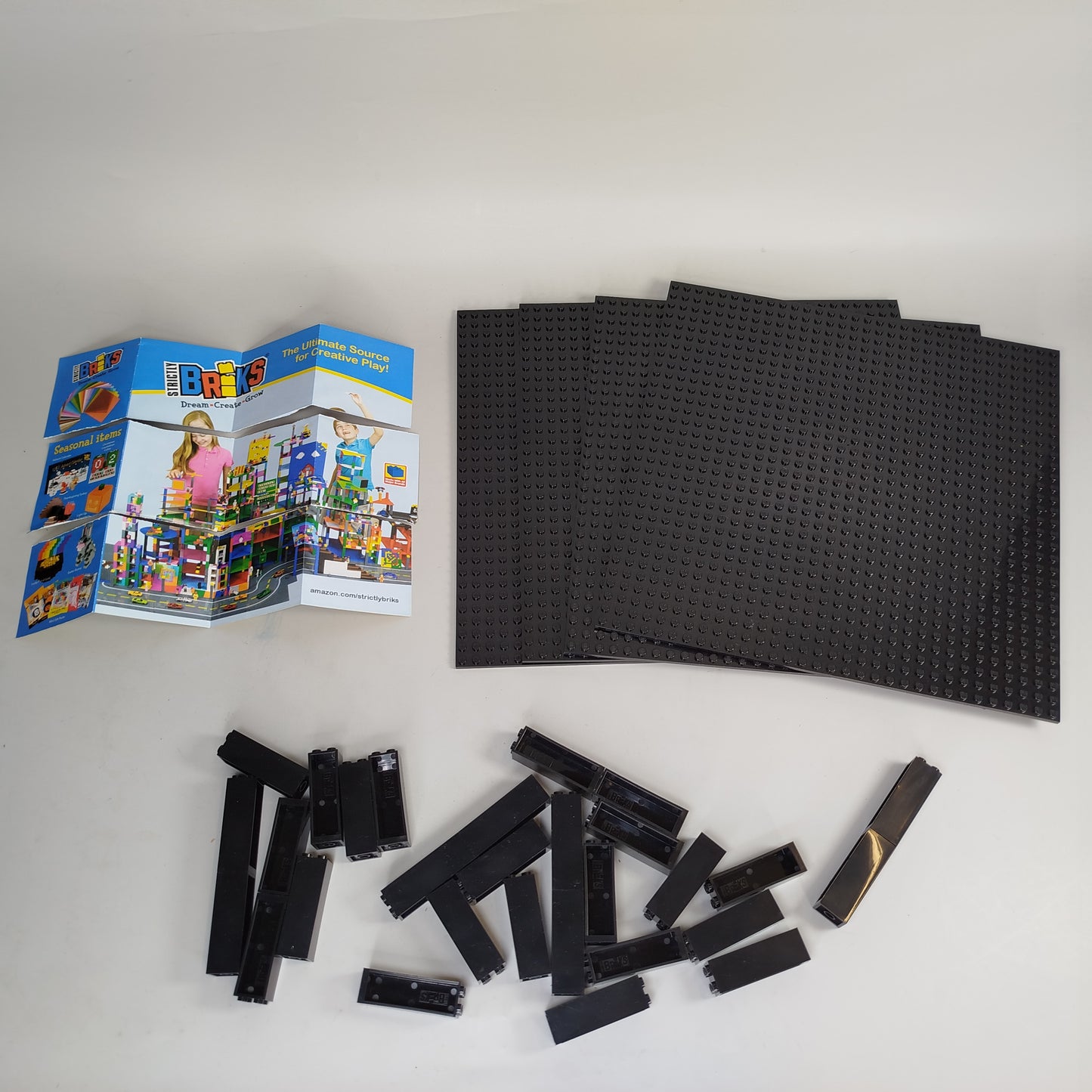 Strictly Briks & Schmidt Spiele Brik Tower Konstruktionsset + Monsterjäger