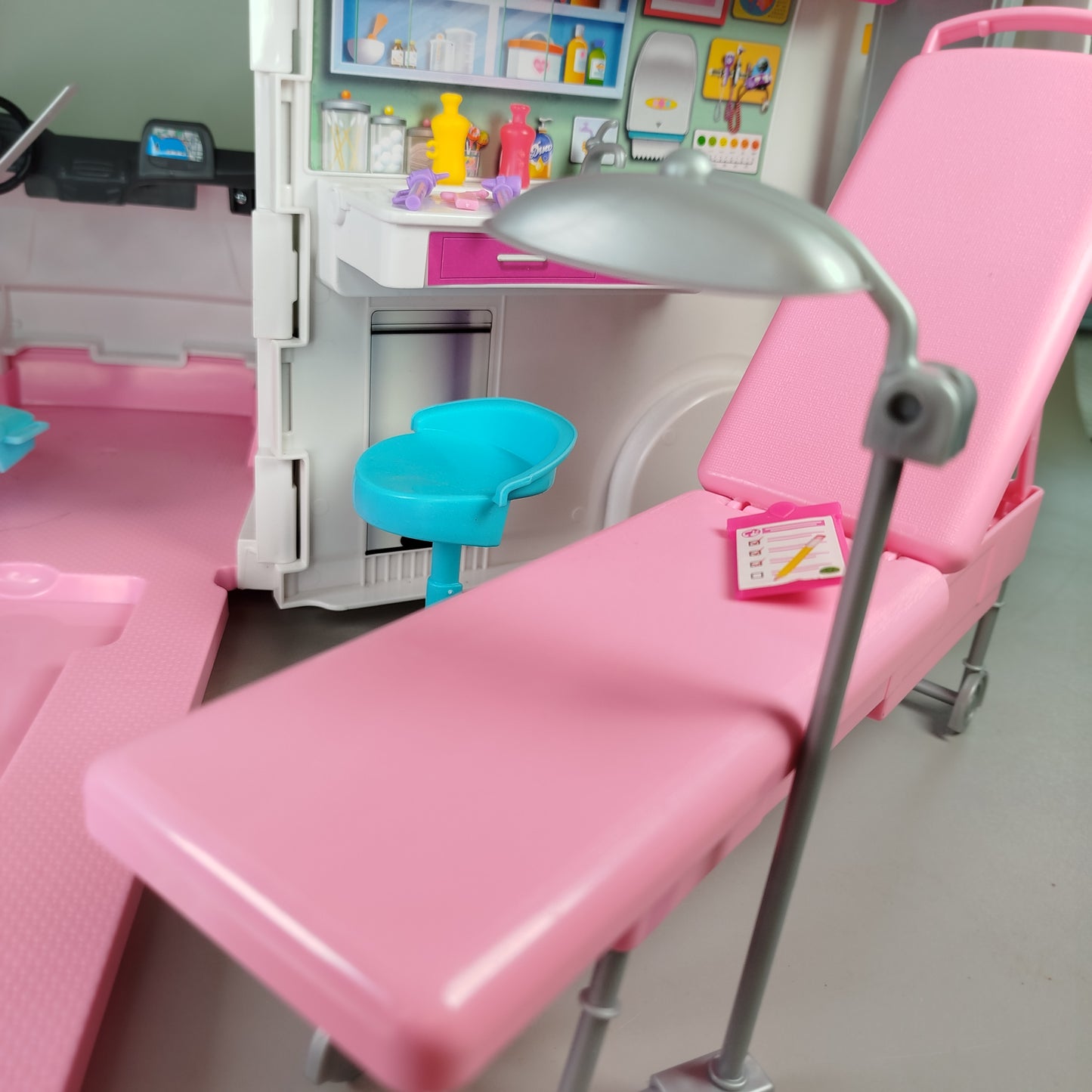 Barbie Ambulanz & Krankenhausspielset – ohne OVP, gut erhalten