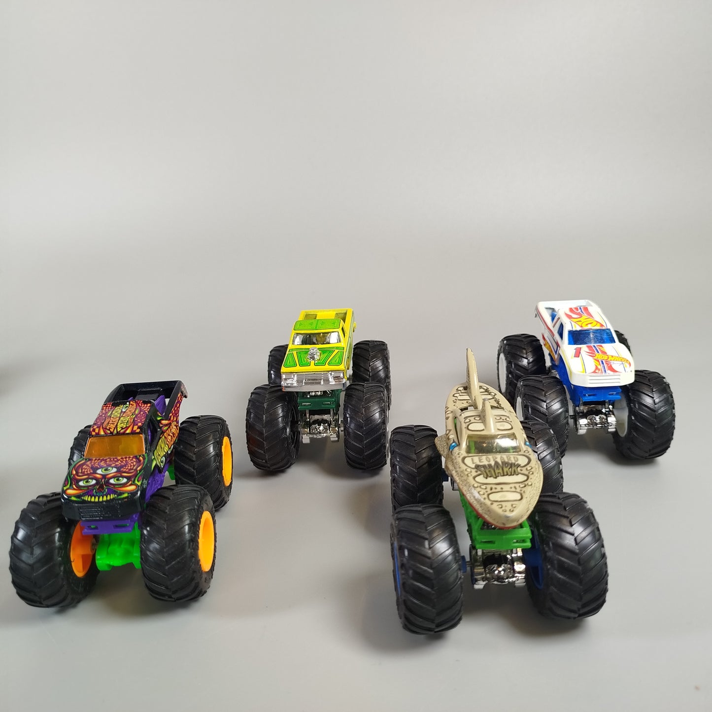 Monstertruck Spielzeugautos Konvolut – 8er Set