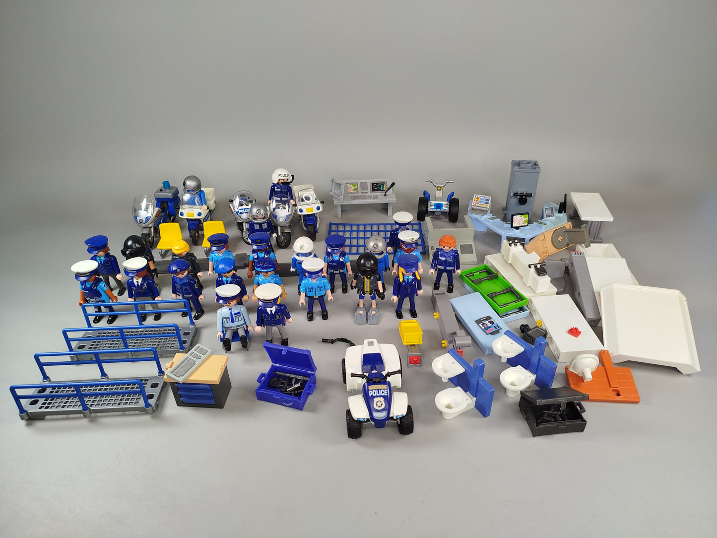 Playmobil Set Polizei – Fahrzeuge & Figuren, sehr guter Zustand
