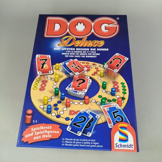 Schmidt Spiele DOG Deluxe – Brettspiel mit Karten & Holzfiguren, OVP