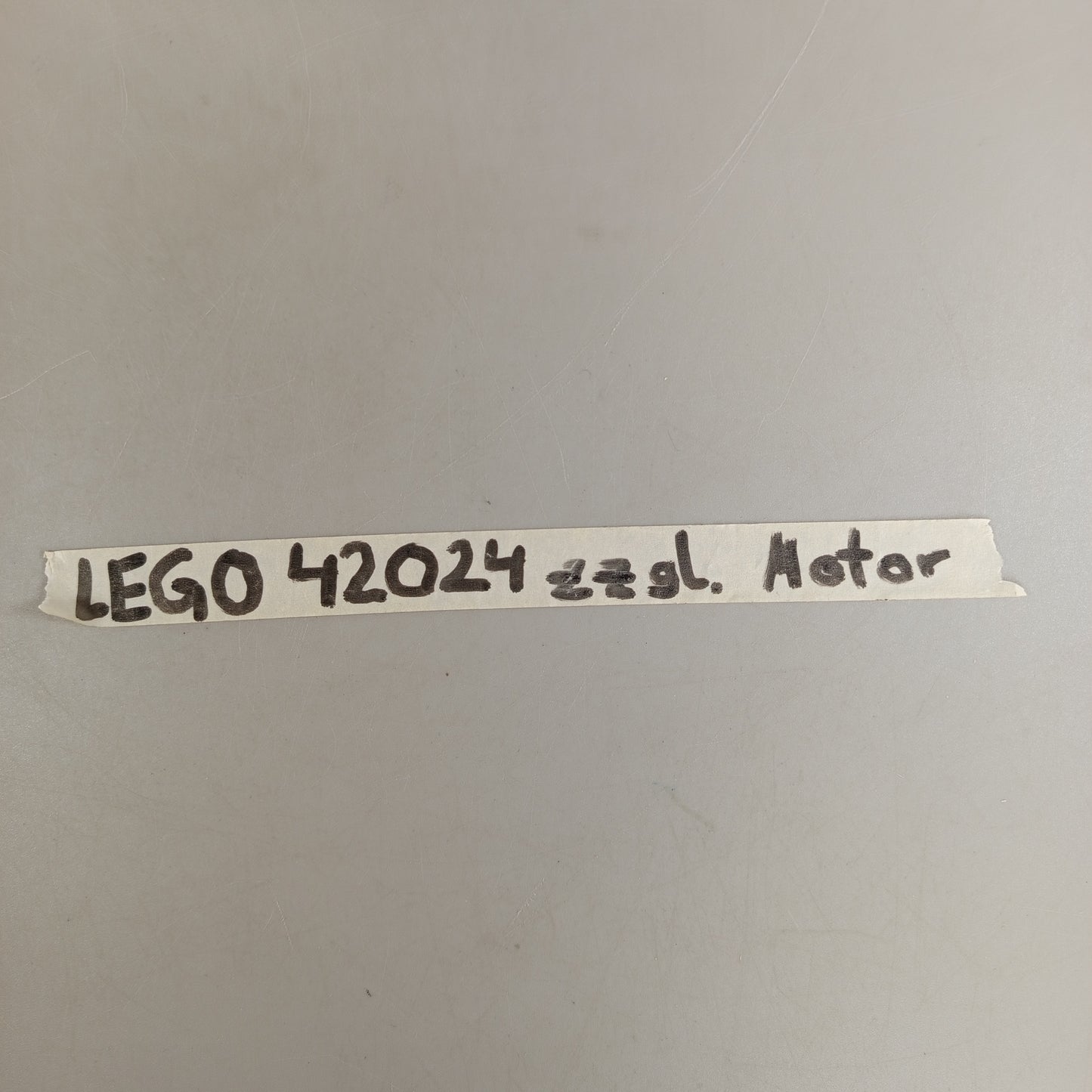 LEGO Technic 42024 – LKW mit Motorfunktion Set