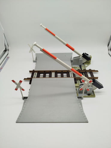 Vintage Playmobil Eisenbahn Set 4364 und 4351 mit Trafo Typ (5599), OVP