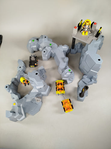 Playmobil Dino Rise Abenteuerset 70925, 70929 – mit Figuren & Fahrzeugen