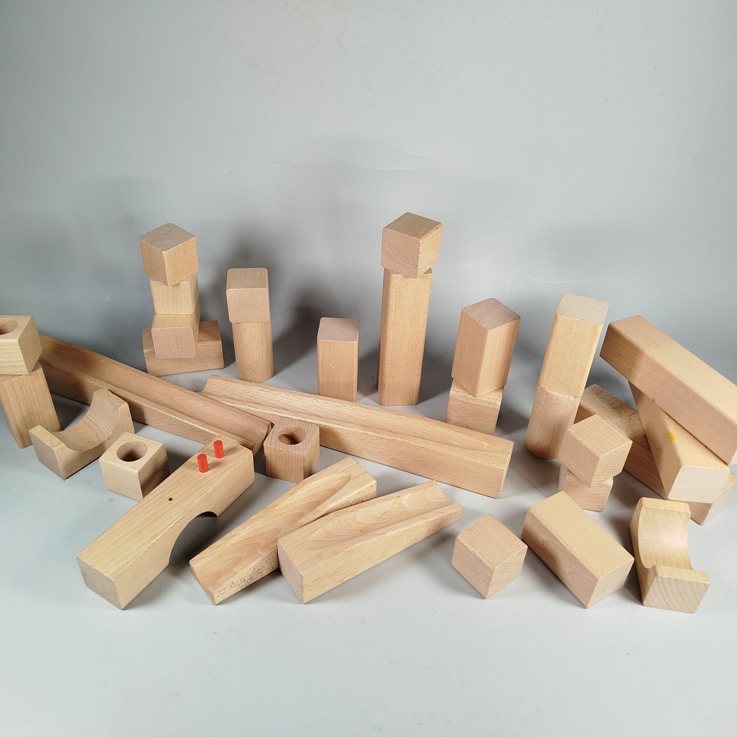 HABA Holzbausteine-Set mit Kugelbahn-Elementen