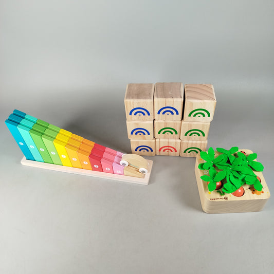 Janod Bundle Holzspielzeug Set von 3 Rampenbahn & Würfel