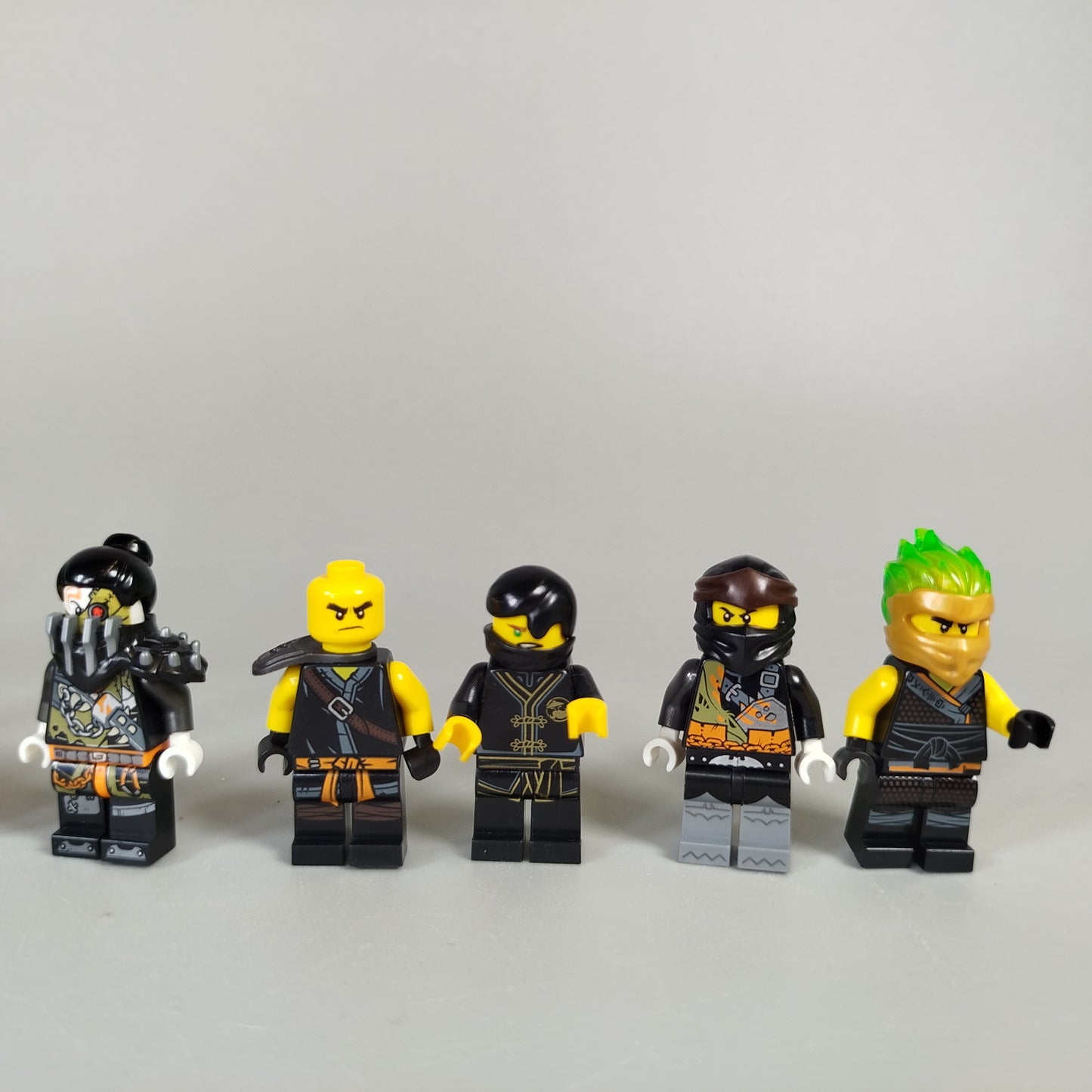 LEGO Ninjago Minifiguren Set von 10 – wie neu