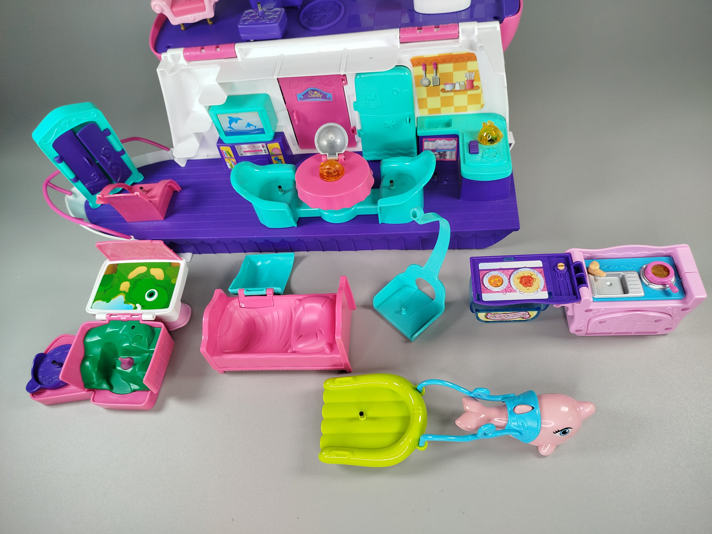 Vtech Flipsies Sandy's Yacht Set