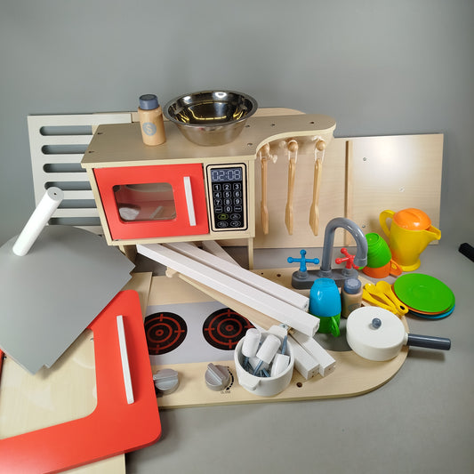 Holz Spielküche mit Zubehör & Mikrowelle