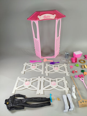 Barbie Bauernhof-Spieleset – Stall, Zäune & Zubehör