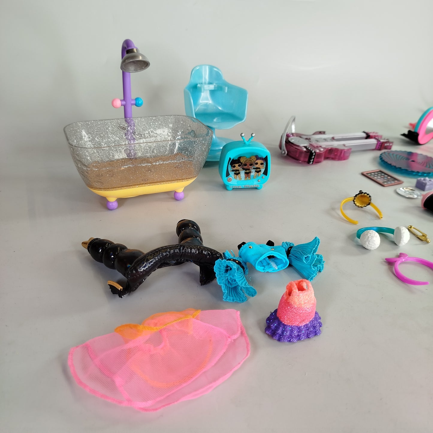 MGA Entertainment L.O.L. Surprise! OMG Puppen & Zubehör Set