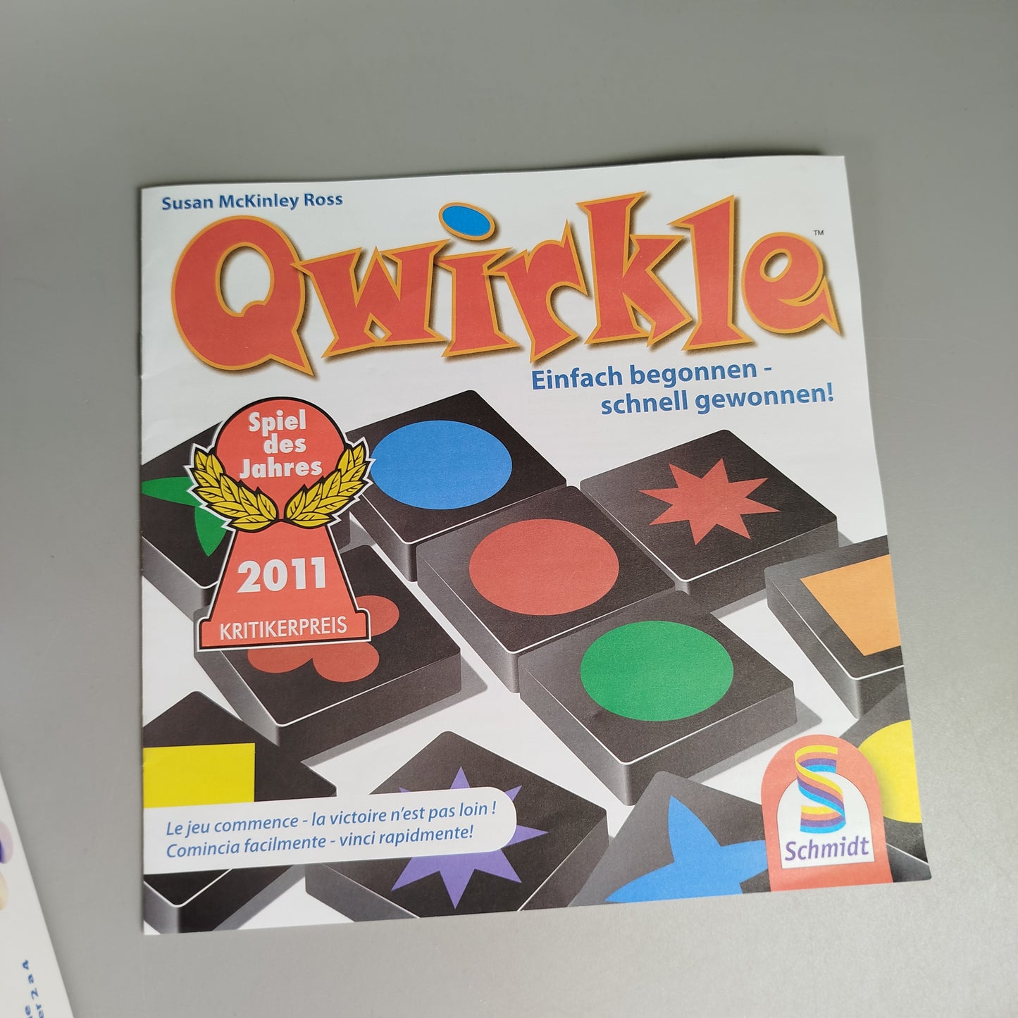 Schmidt Spiele Qwirkle Brettspiel – leichte Gebrauchsspuren