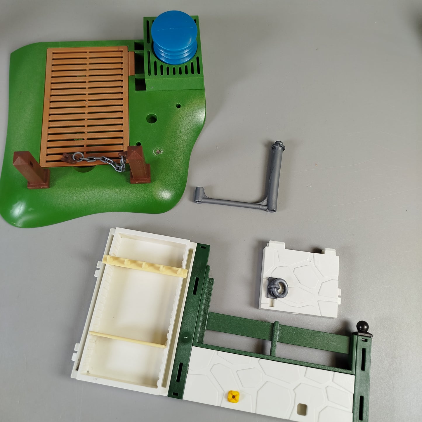 Playmobil Spielzeug-Set – 10 Teile, gut erhalten